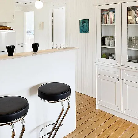 Three-bedroom In Ringkobing 11